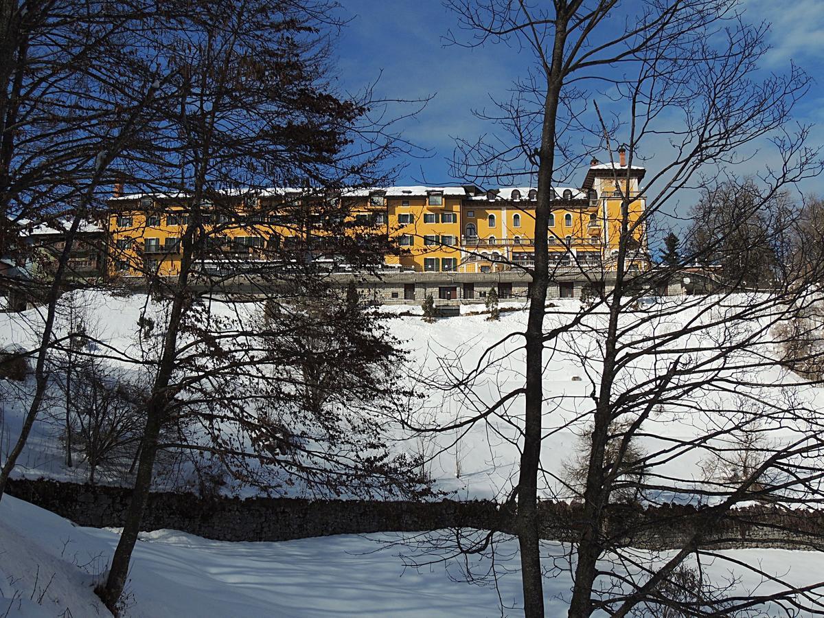 Grand Hotel Astoria Lavarone Eksteriør billede