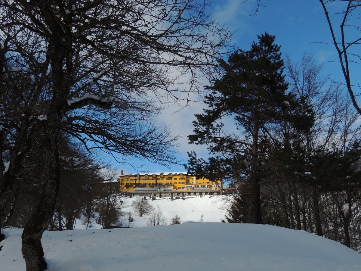 Grand Hotel Astoria Lavarone Eksteriør billede