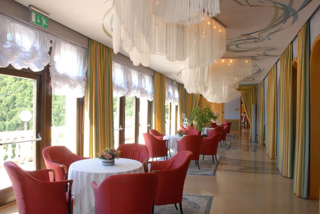 Grand Hotel Astoria Lavarone Eksteriør billede