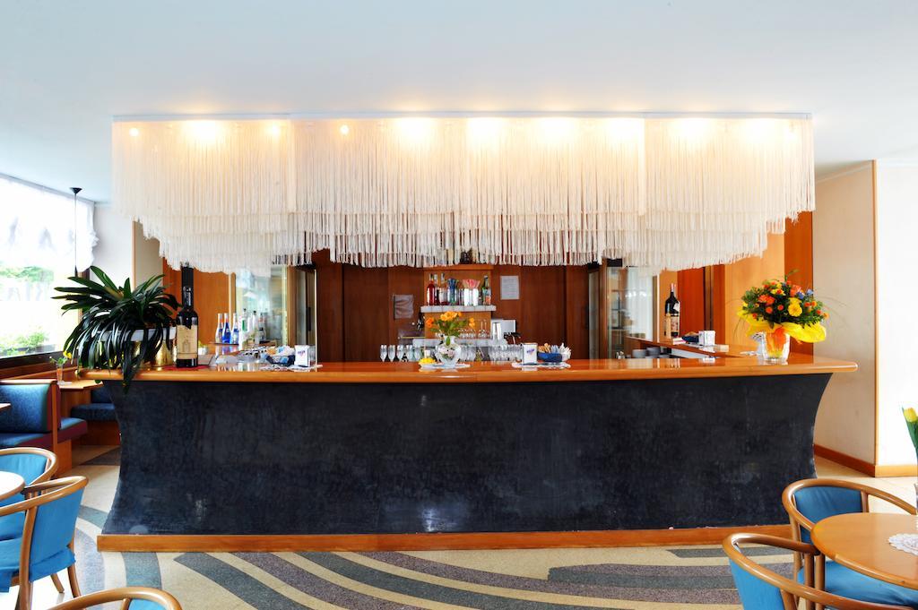 Grand Hotel Astoria Lavarone Eksteriør billede