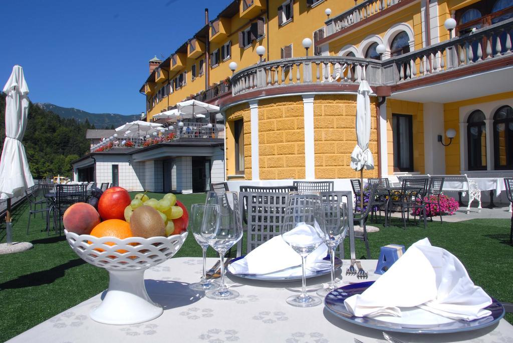 Grand Hotel Astoria Lavarone Eksteriør billede